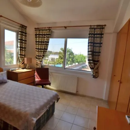 Loubna 4 Bed Central Villa Protaras