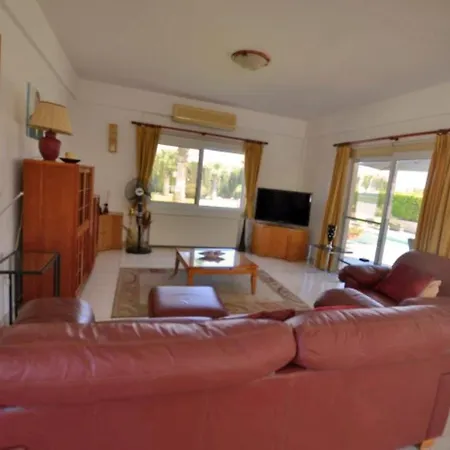Loubna 4 Bed Central Villa Protaras