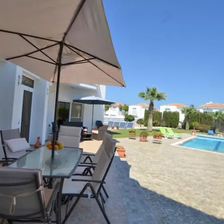 Loubna 4 Bed Central Villa Protaras